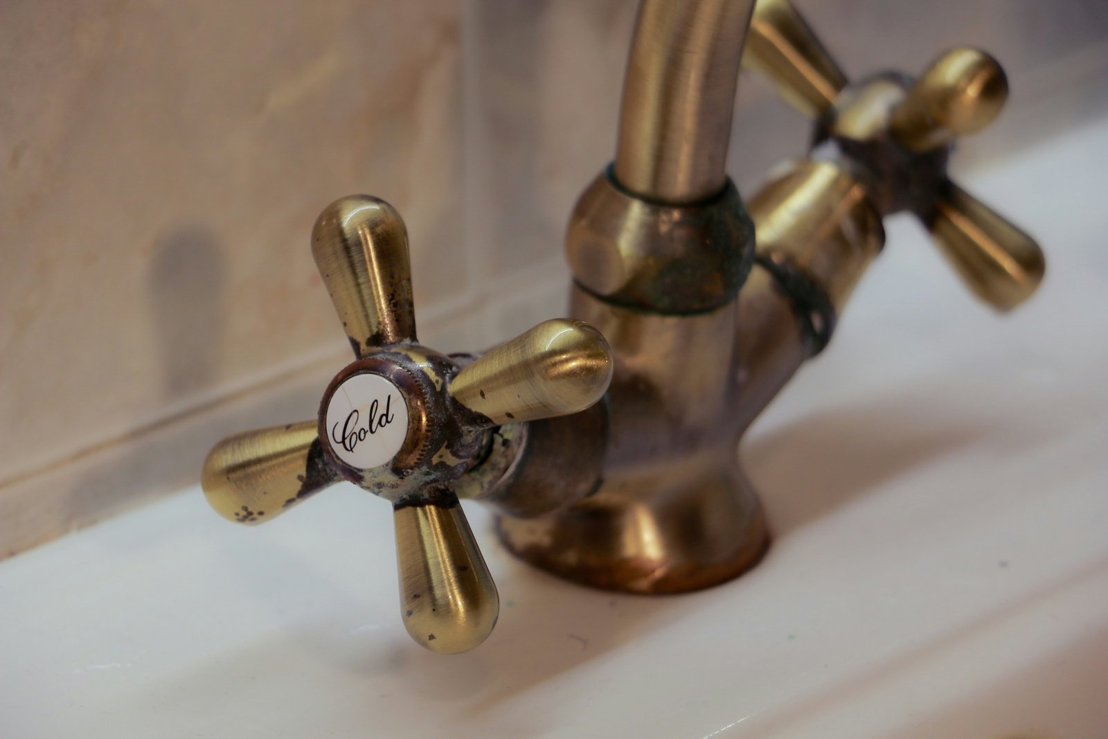 Hausmittel zur Reinigung von Messing